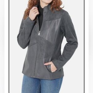 Belle by Kim Gravel Woman’s Gray Faux Leather Zip Front Jacket / size 3XL